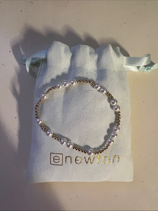 enewton Jewelry - eNewton Pearl & Gold Bead Stretch Bracelet - White Pearls